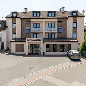 https://hotel-kanarek.praguehotelsweb.com