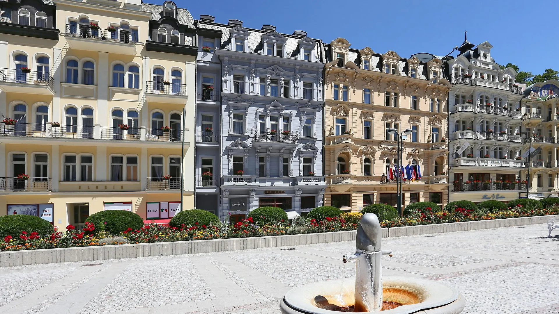 Astoria Hotel & Medical Spa Karlovy Vary 4*,  Czech Republic